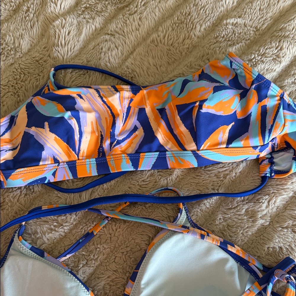 CUPSHE Leaf Print Bikini Set - Picture 6 of 9